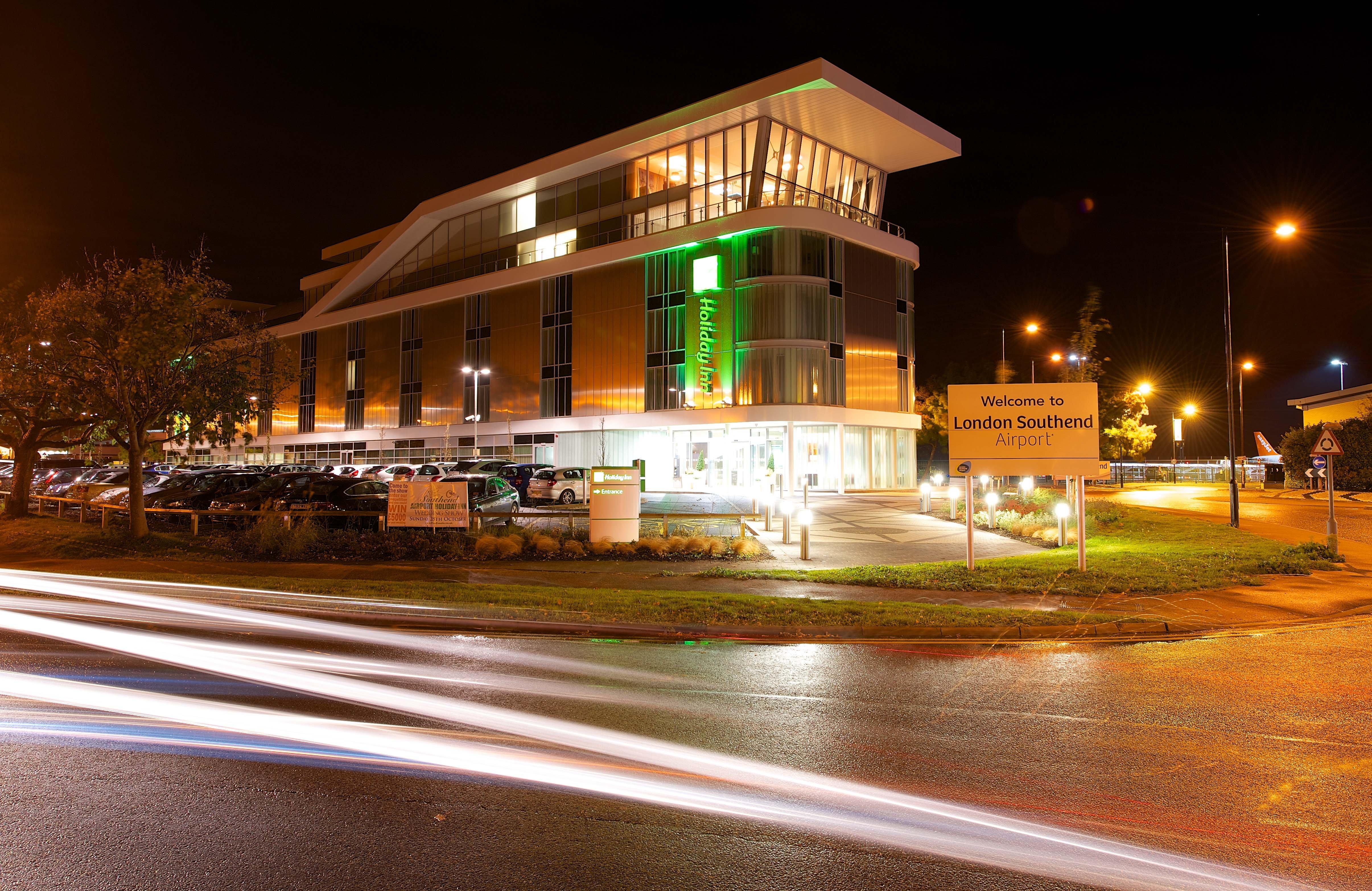Holiday Inn Southend By Ihg Bagian luar foto
