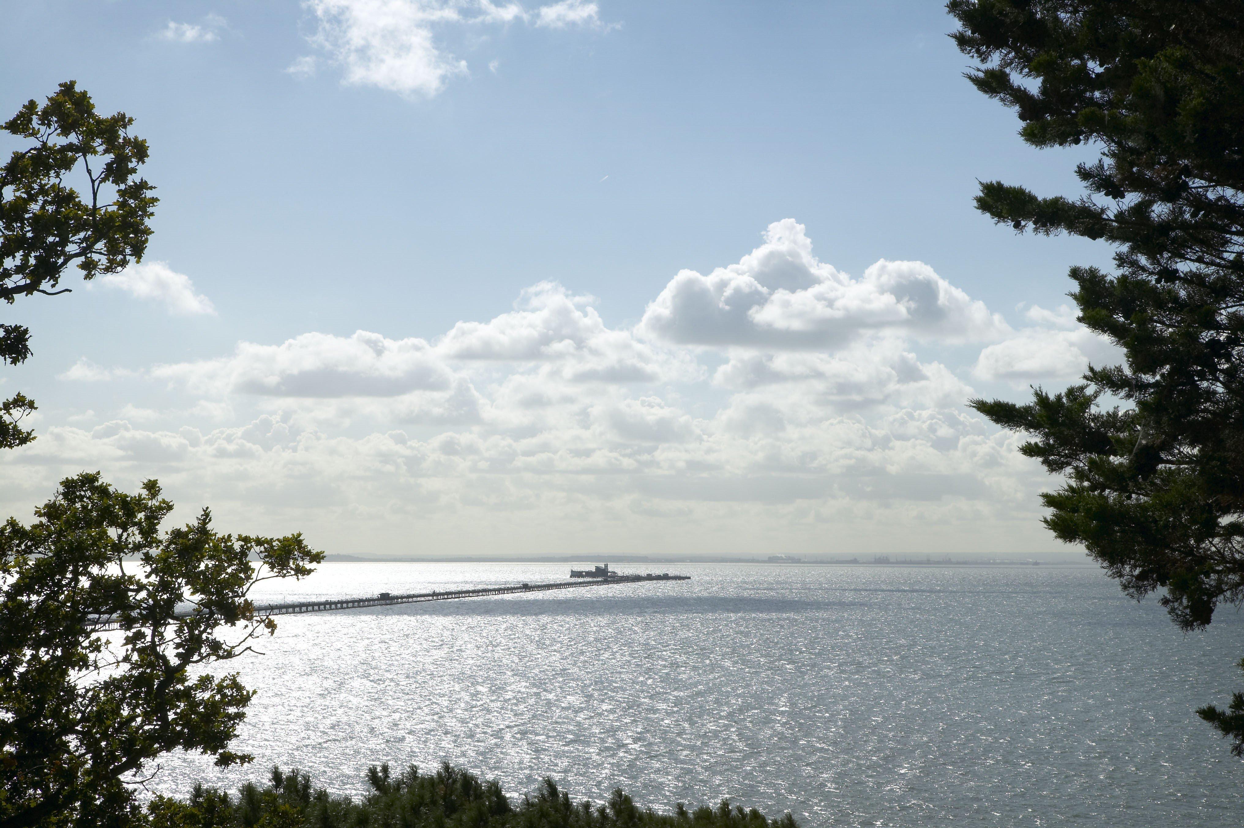 Holiday Inn Southend By Ihg Bagian luar foto